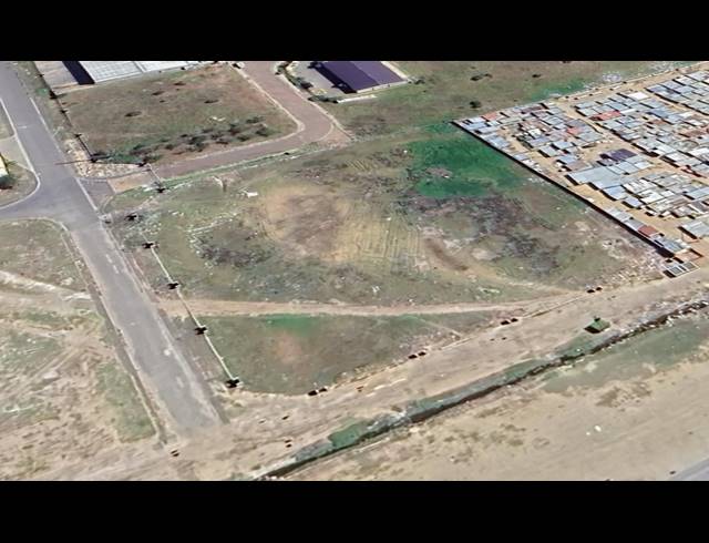 9,017M² VACANT LAND FOR SALE IN BROADLANDS